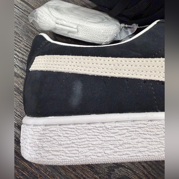 PUMA Suede Classic men’s size 11.5 - Picture 2 of 8